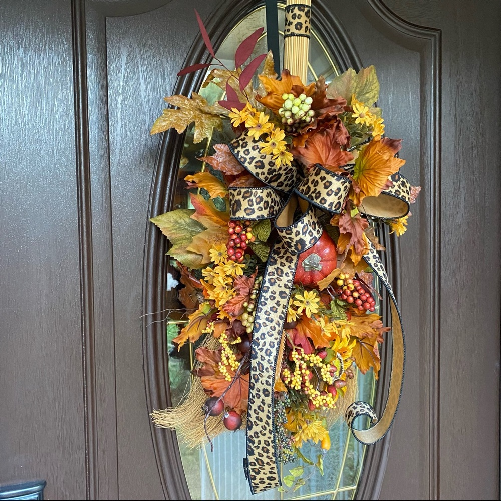 🌿SOLD🌿Animal Print Fall Straw Broom Front Door Decor
